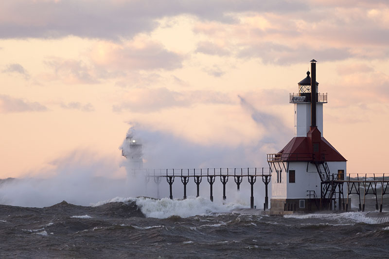 Waves Nowicki IMG 7809